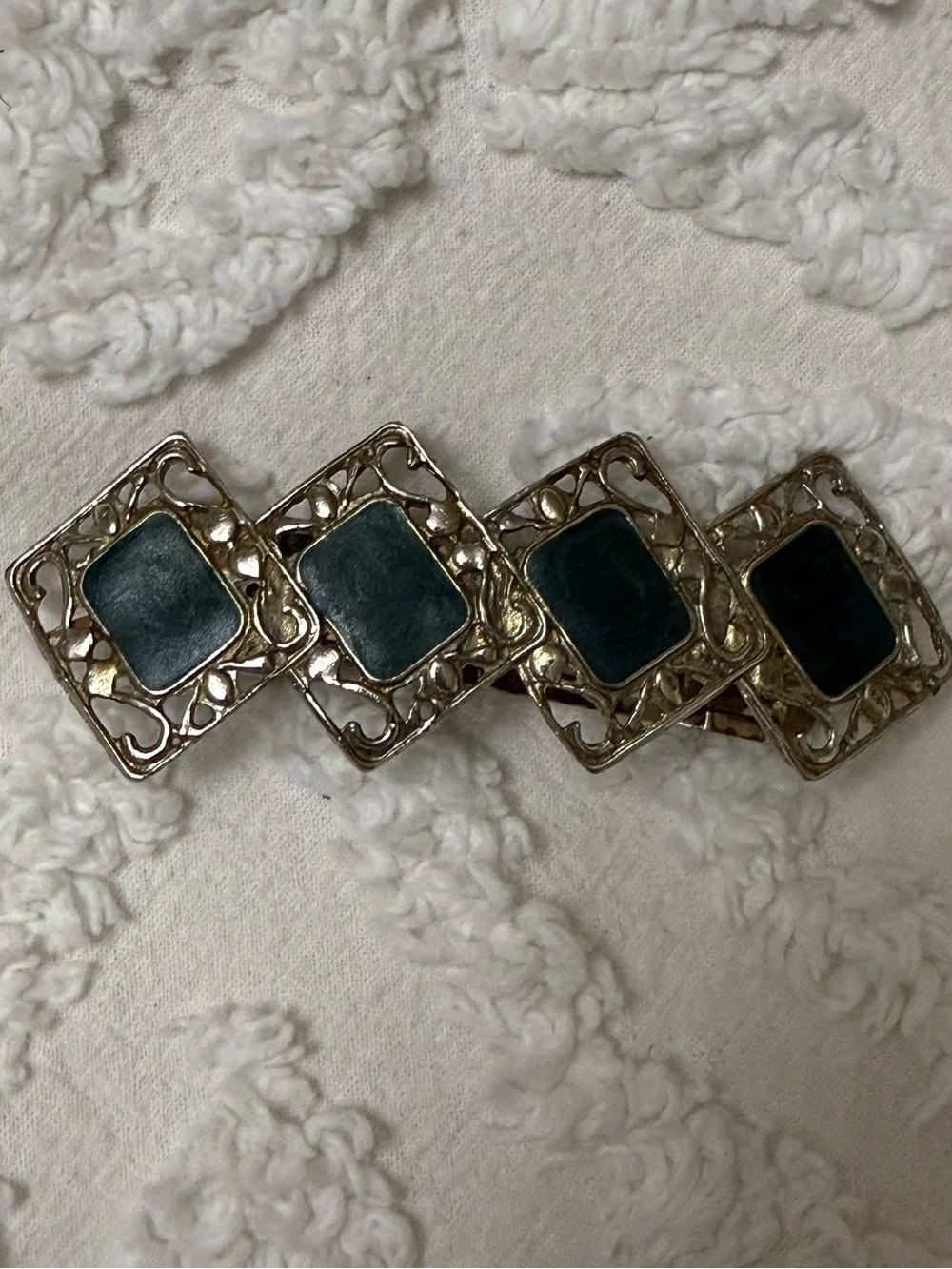 Vintage 1990’s silver and Green Hair Bow